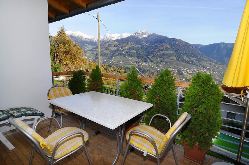 Haus Rosengarten Tirolo Habitación foto